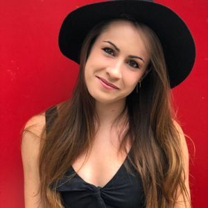 Meet your Posher, Molly